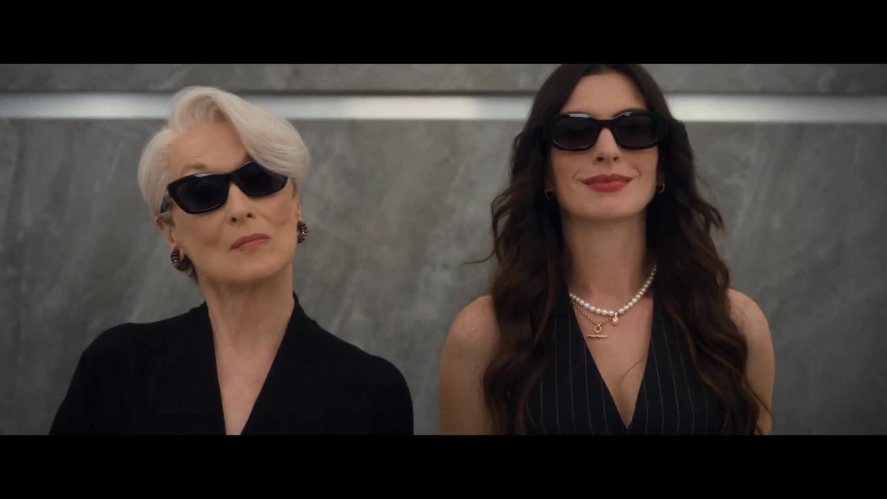 Anne Hathaway e Meryl Streep posam juntas em primeira turnê mundial de 'O Diabo Veste Prada 2'
