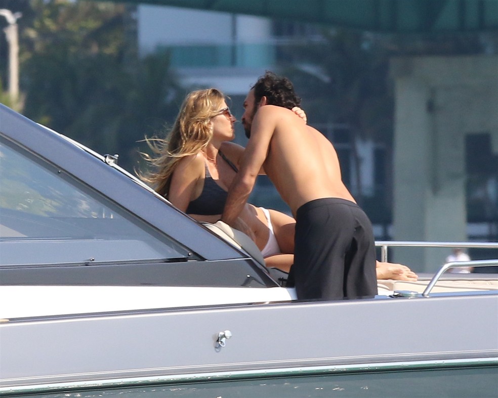 Gisele Bündchen e Joaquim Valente — Foto: Grosby Group
