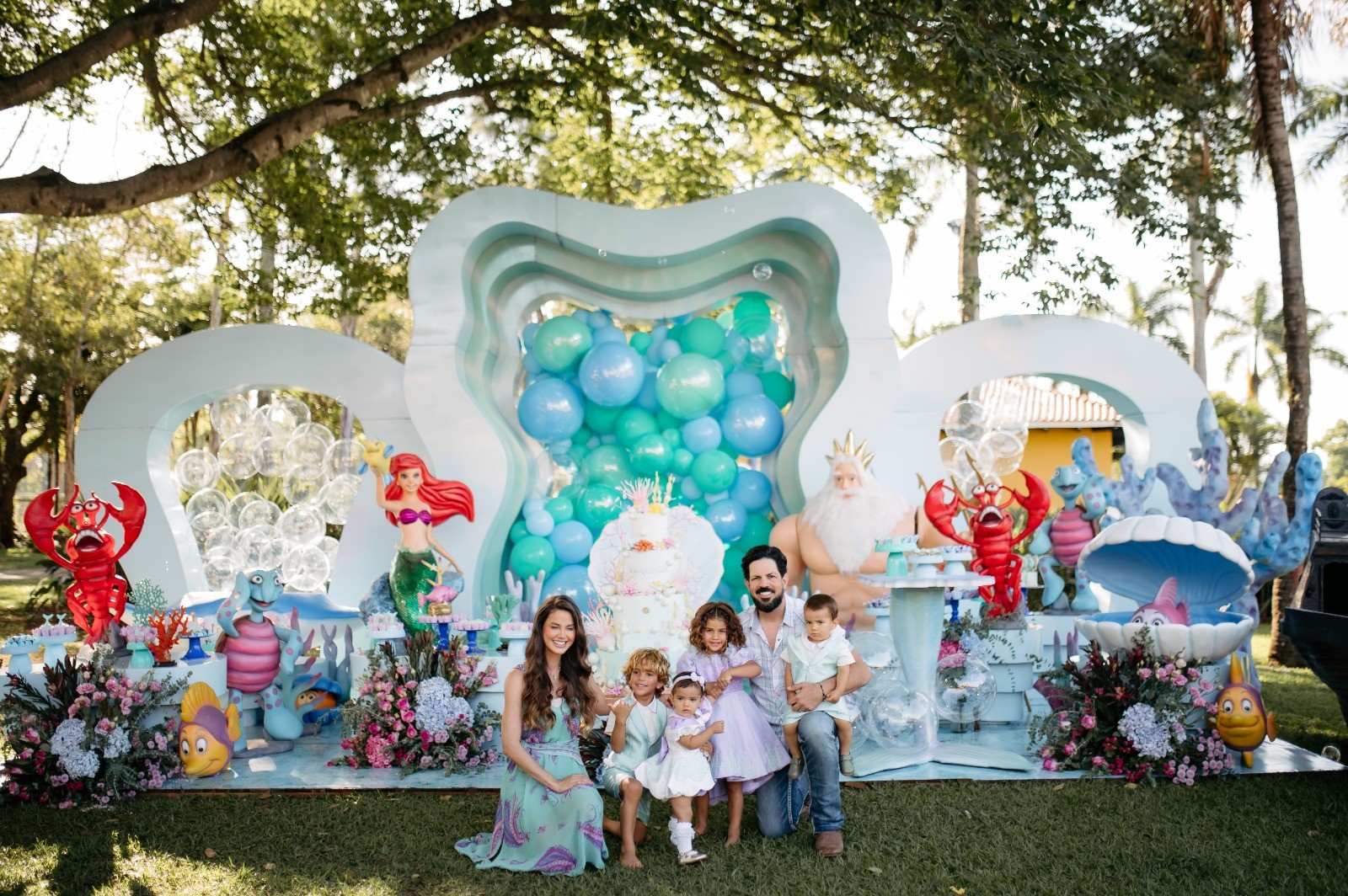 Sorocaba e Biah Rodrigues comemoram os 4 anos da filha Nanda com festão de aniversário