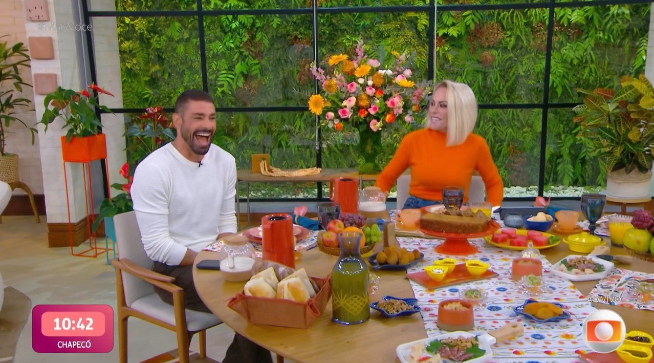 Cauã Reymond detalha dieta para viver César, com 'caldinho de rã' e 'sem farinha branca'