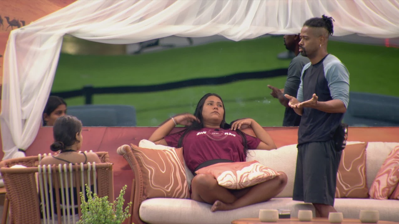 Leandro Boneco relembra ação de apartamento e Gabriela questiona: 'Foi por minha culpa que não ganhou?'