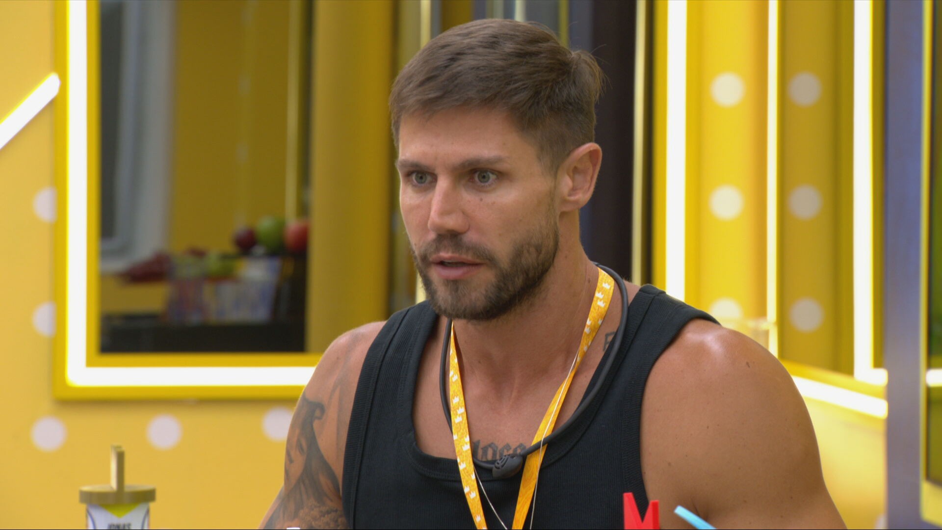 Jonas Sulzbach acredita que Ana Paula Renault esteja 'inventando coisa' dele: 'Mentirosa'