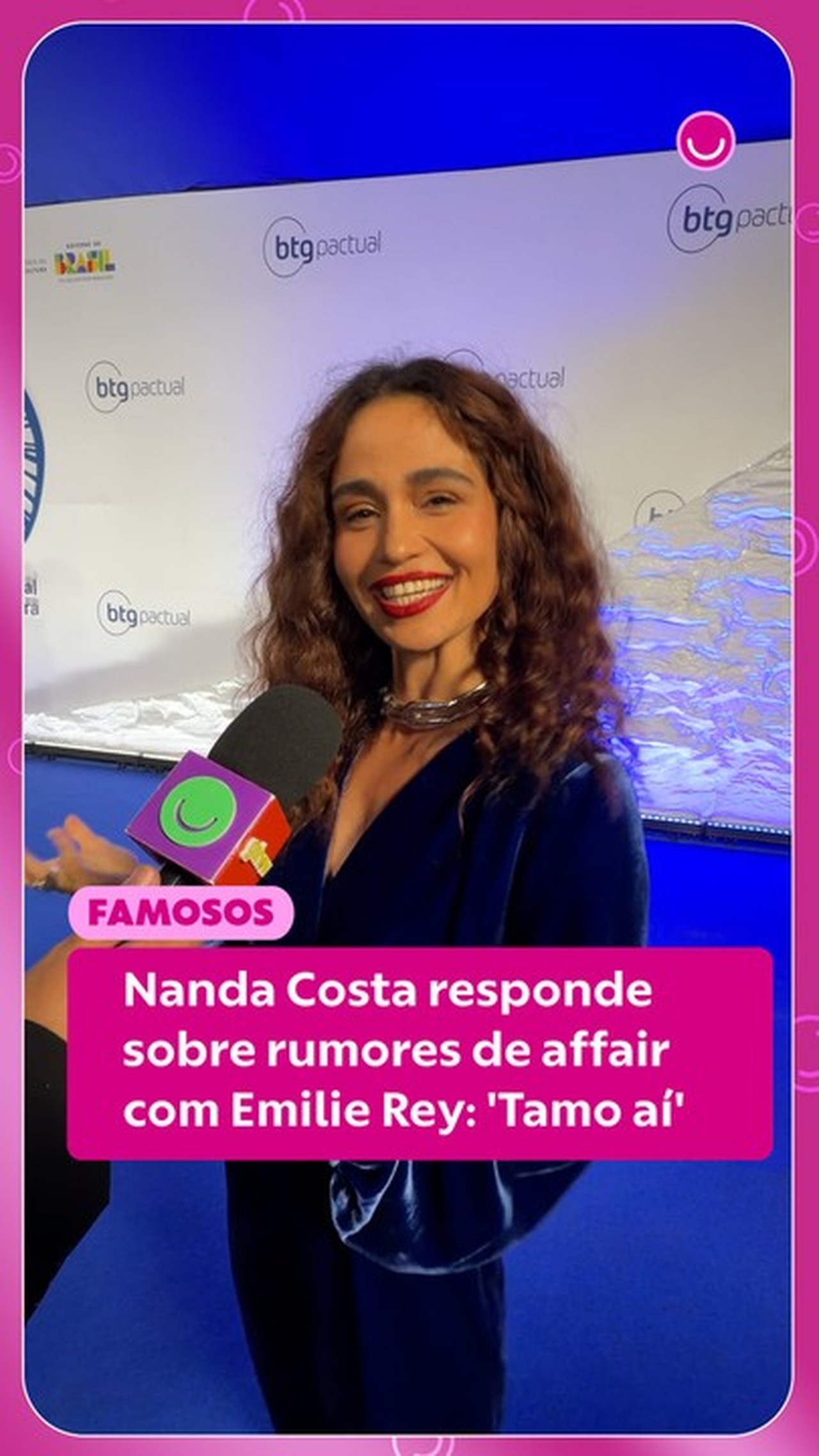 Em meio a rumores de romance, Nanda Costa compartilha foto de Emilie Rey; veja