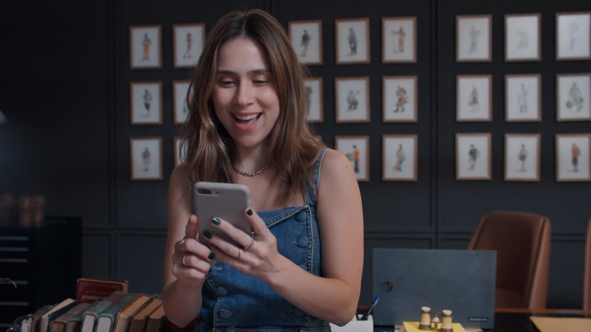 Três Graças: Lucélia dá pista 'quente' da estátua a Ferette