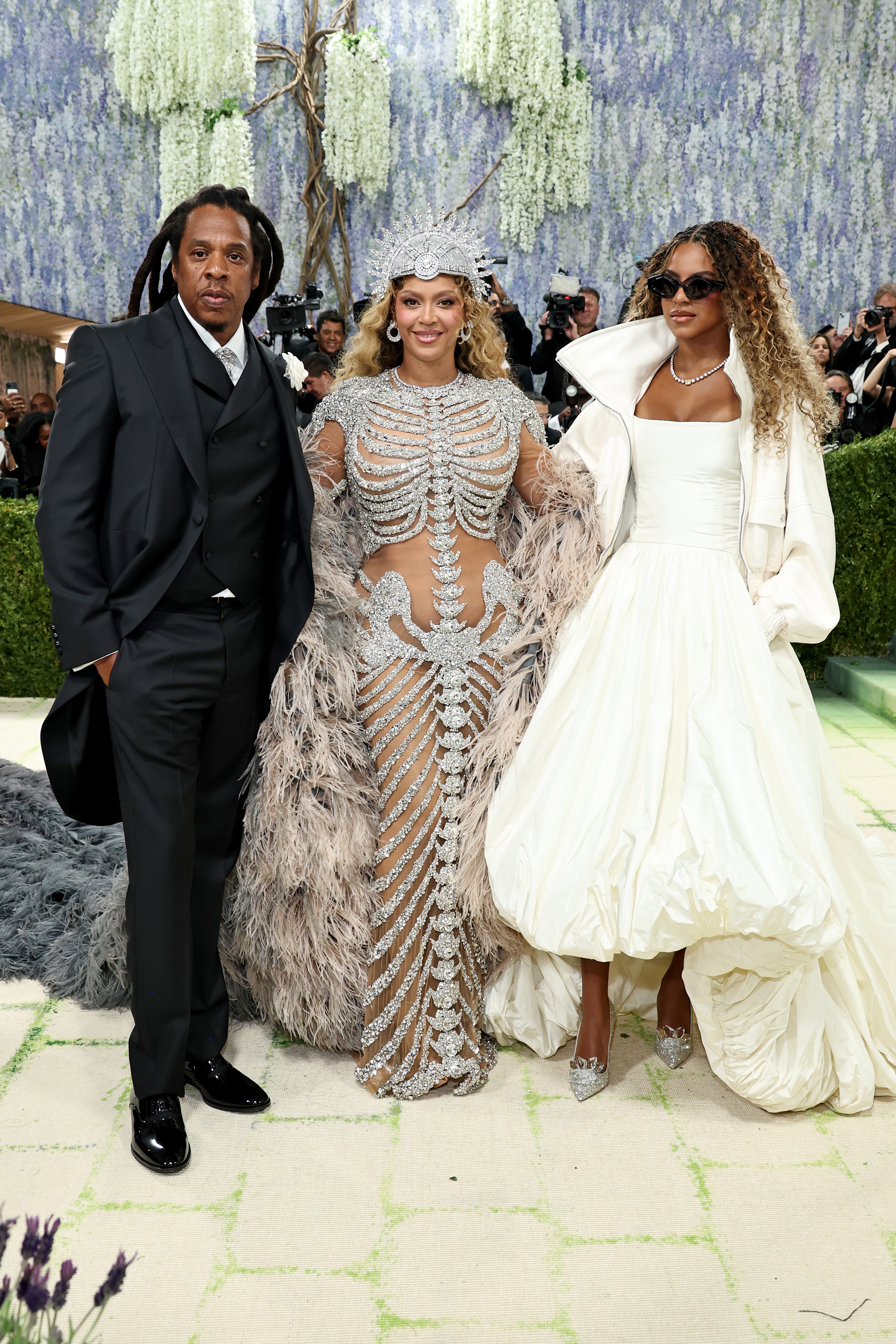 Met Gala 2026: famosos prestigiam baile acompanhados da família