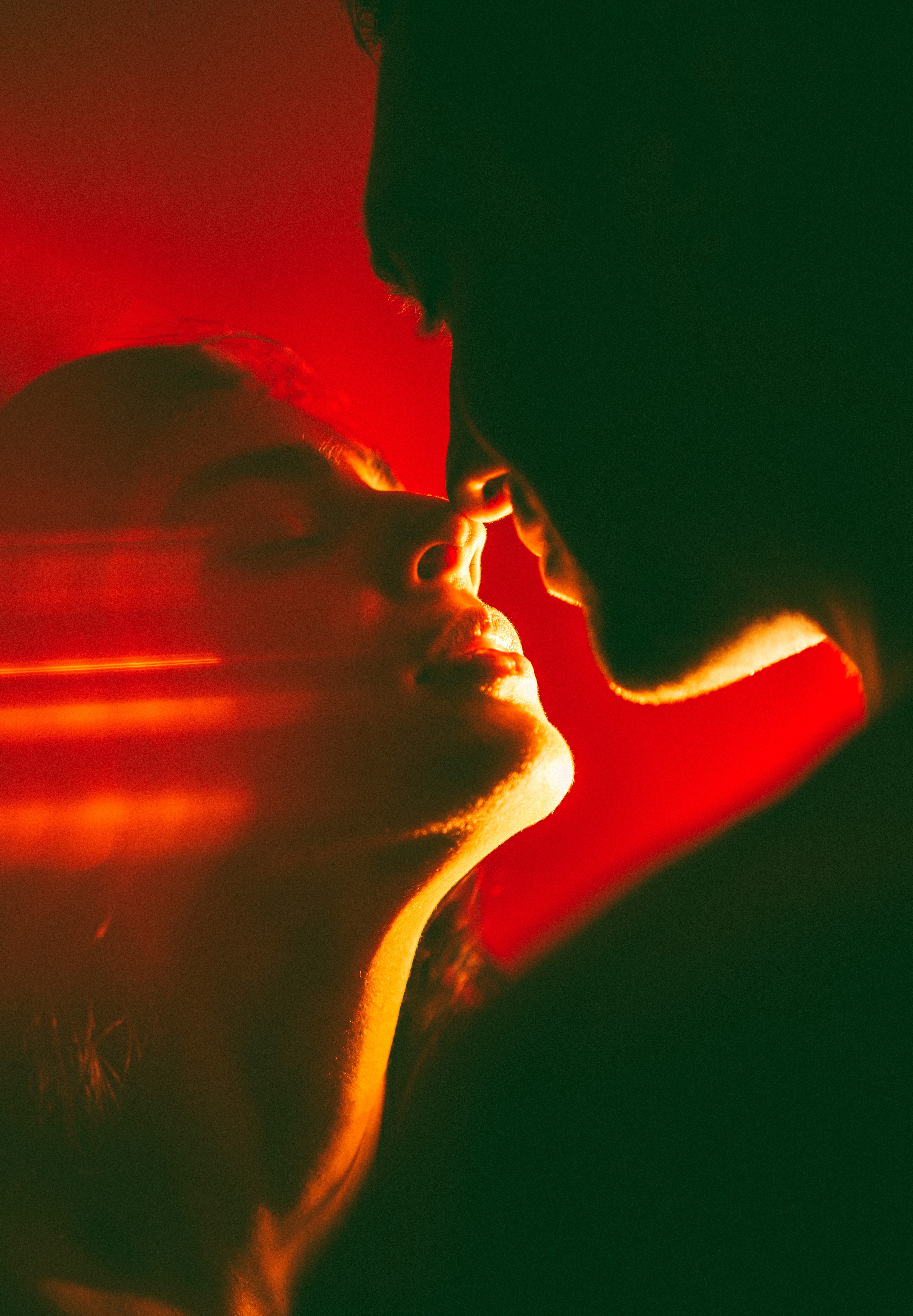 Escorpião no amor: quais os signos que combinam com os escorpianos