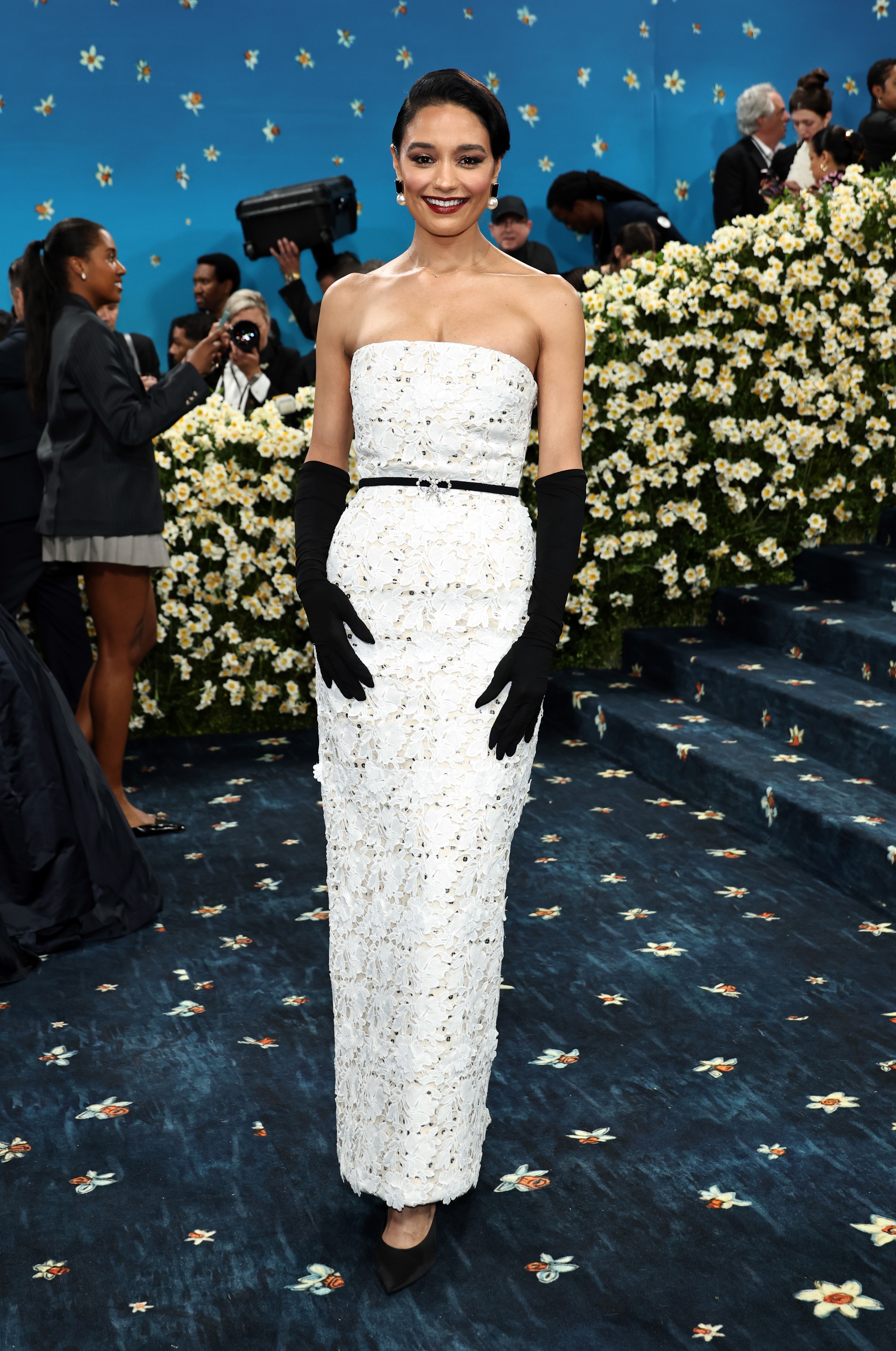 Met Gala 2025: famosos brilham no badalado evento de moda