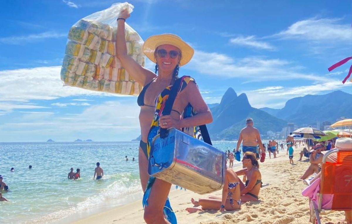 Helô Pinheiro vai desfilar de biquíni no Rio Fashion Week e rebate críticas: 'Viver é melhor do que se esconder'