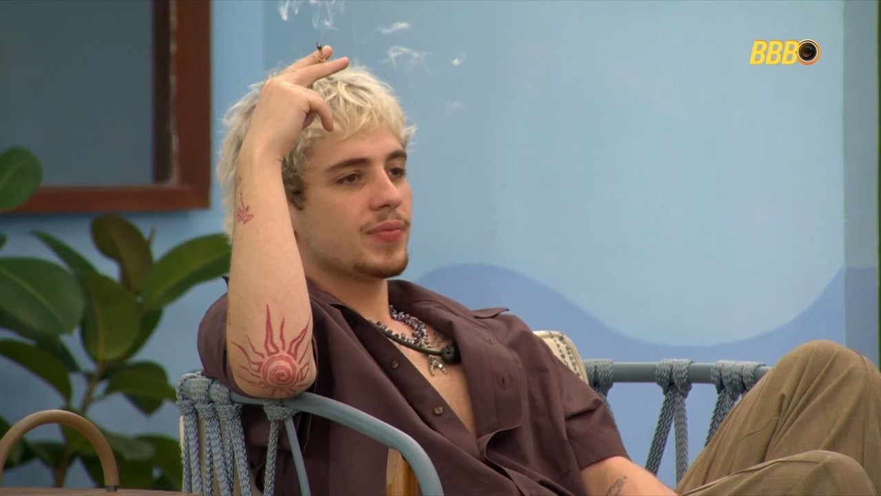 Juliano Floss critica atitude de sisters: 'Querem imprimir que estão sozinhas e solitárias'