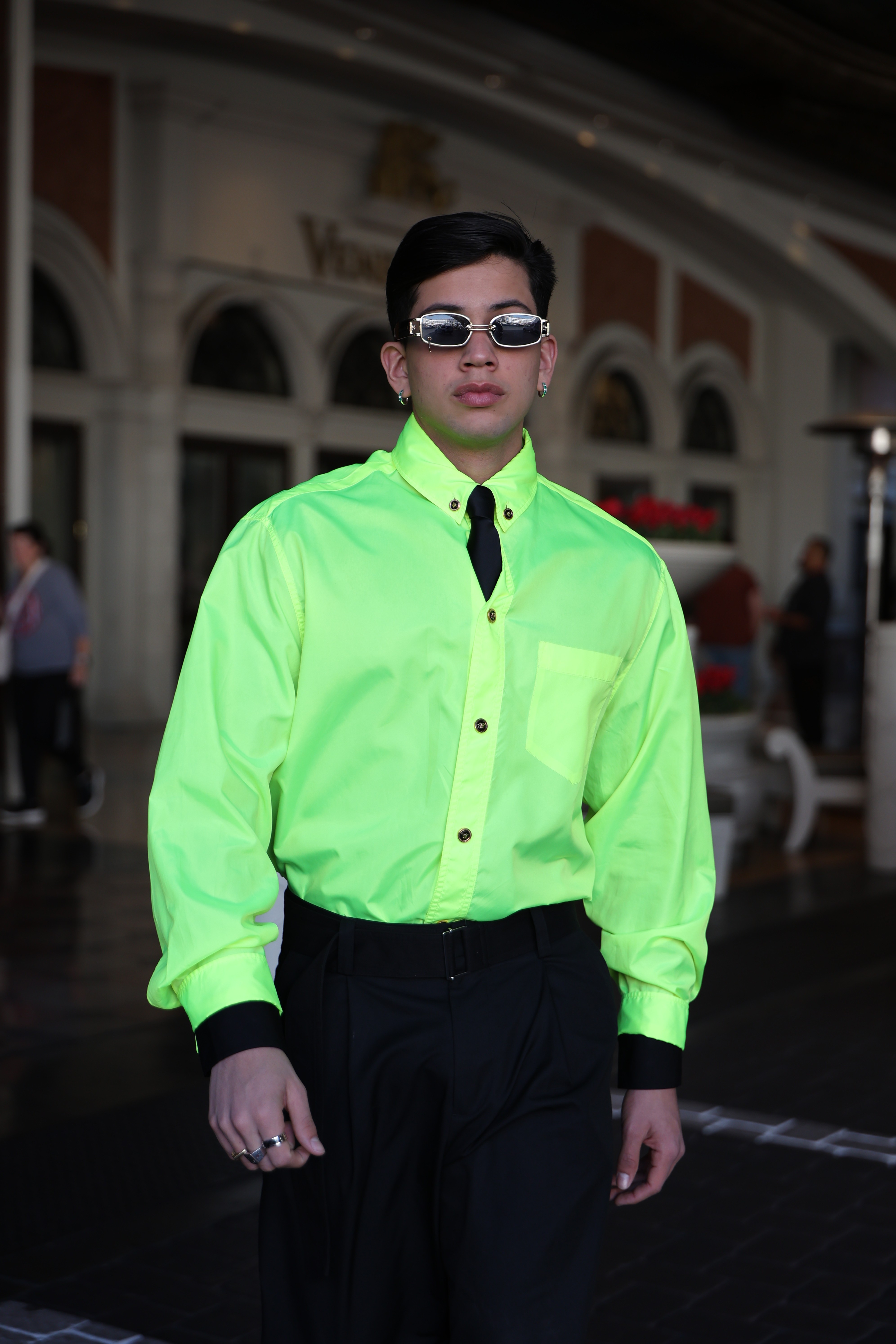 Famosos chegam ao Grammy Latino 2025; confira fotos