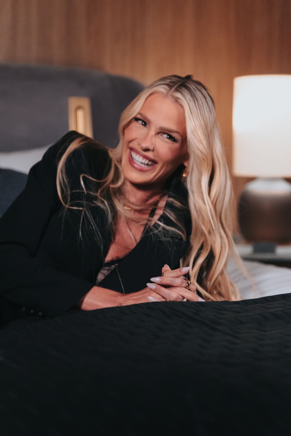 Yasmin Brunet fala da vida de solteira — Foto: Divulgação