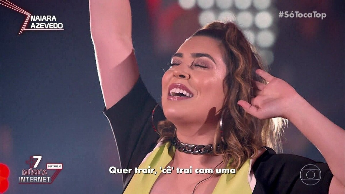 Naiara Azevedo canta com IZA e MC Kekel no palco do SóTocaTop Só Toca Top gshow