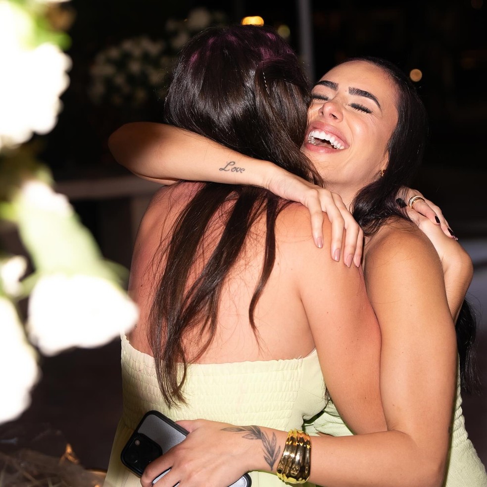 Bruna Biancardi e Neymar escolhem madrinha para segunda filha do casal  Foto: Reproduo/Instagram