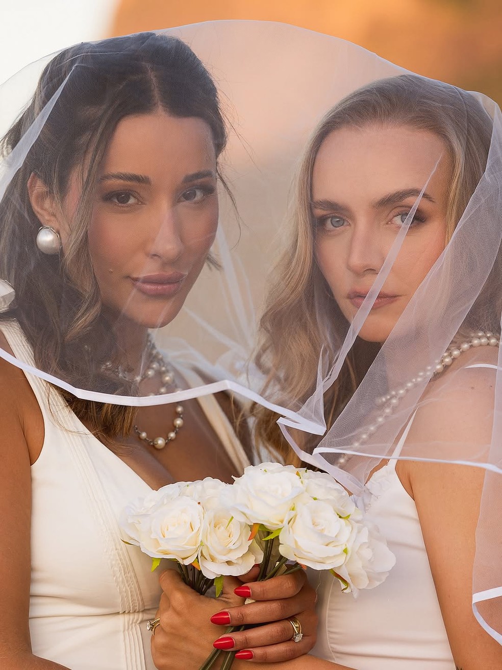 Talita Araújo, do BBB 15, com sua esposa, Isla Wolfe — Foto: Reprodução / Instagram