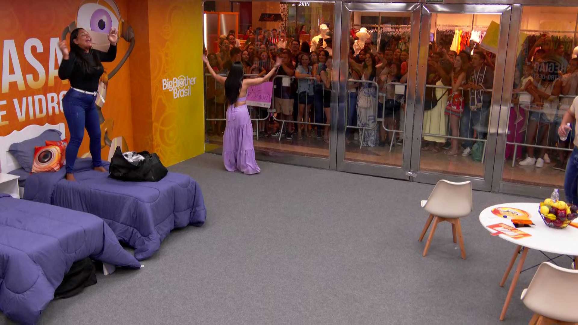 Chaiany provoca Jordana na Casa de Vidro do Centro-Oeste: 'Não consigo te ouvir'