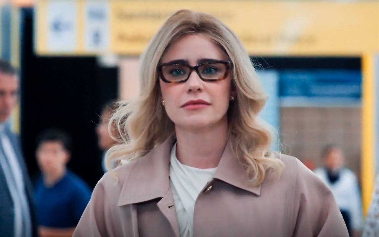 gshow em Três Graças: Samira volta ao Brasil e se une a Ferette