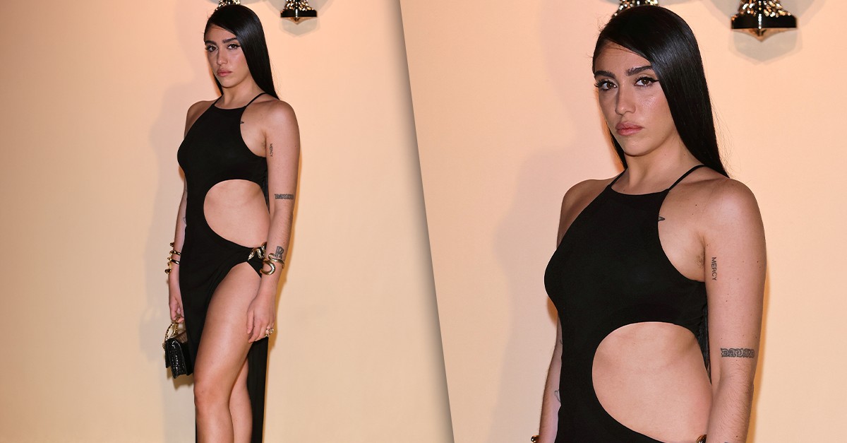 Lourdes Leon aposta em fenda poderosíssima para desfile na Semana de Moda de Milão
