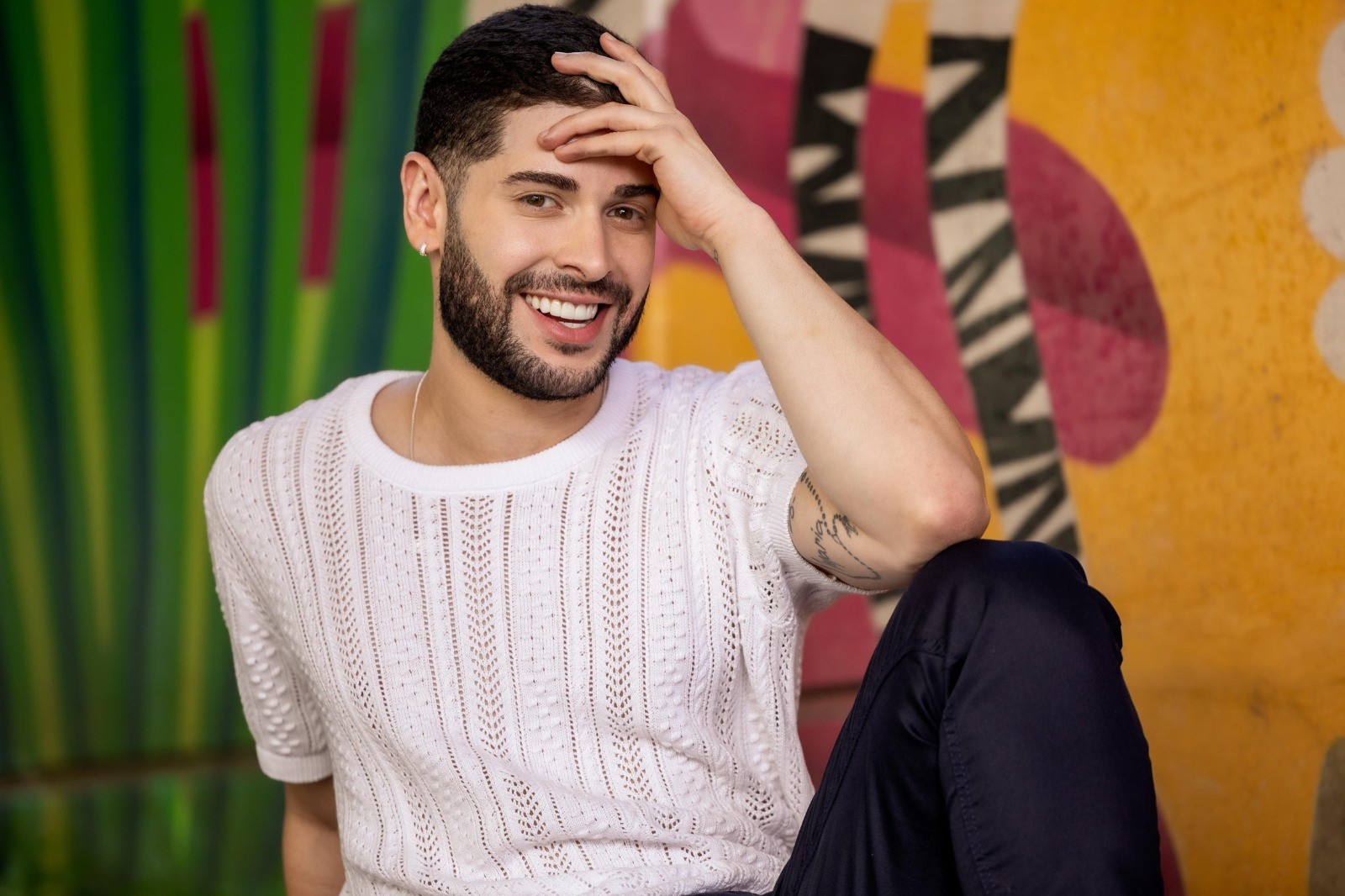 Marcelo fala de reencontro com o pai, sexualidade e 'orgulho' após BBB 26: 'Tudo é sobre amor'