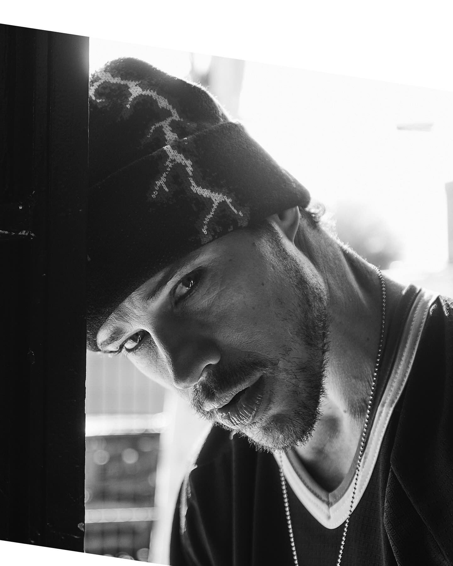 José Loreto convoca fãs para participar de gravação de filme de Chorão