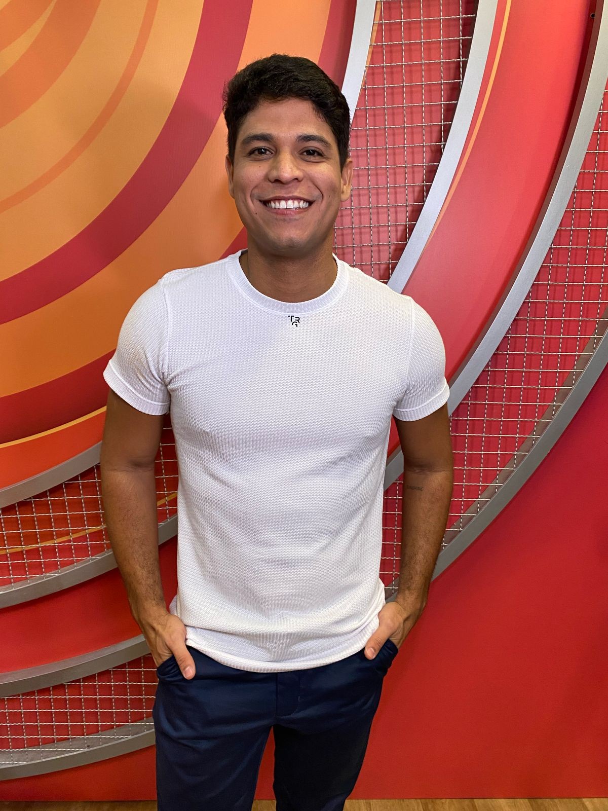 Guilherme celebra carinho do público em retorno a Pernambuco: 'Me fizeram chorar de emoção'