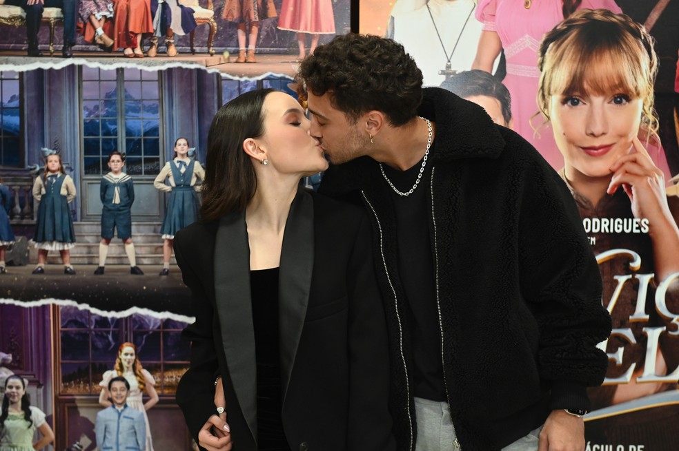 Larissa Manoela e André — Foto: Ag.News/ Marcelo Sá Barretto