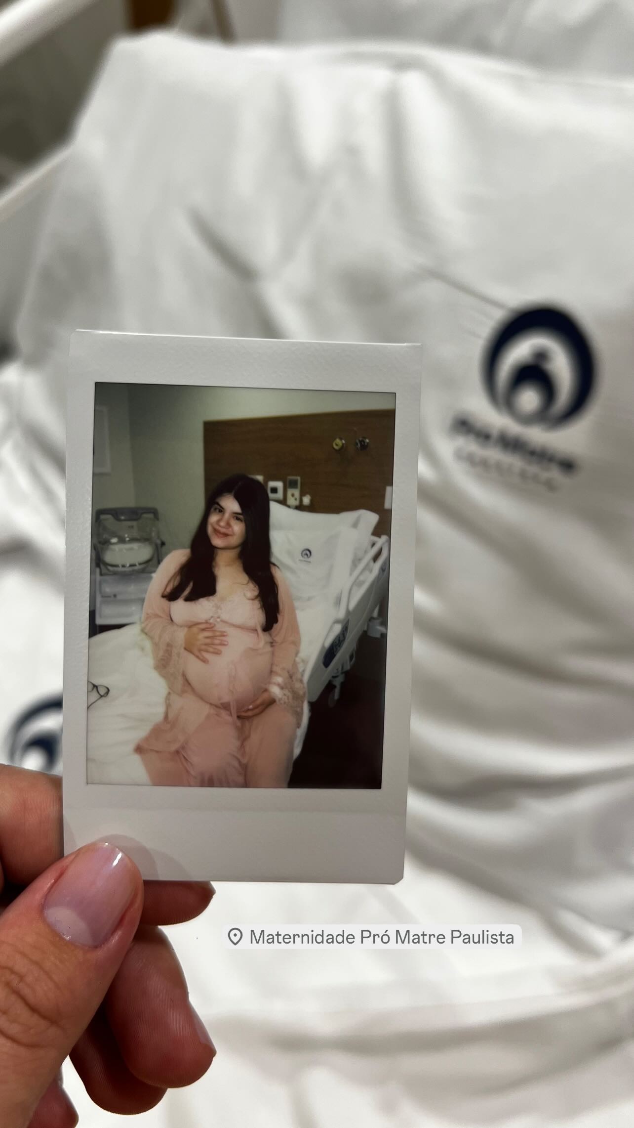 Ex-Chiquitita Carolina Chamberlain anuncia nascimento da filha, Estella