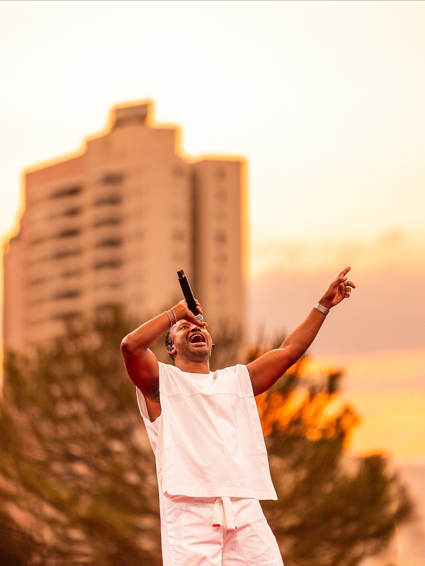 É hoje! Tardezinha 10 anos em SP terá transmissão ao vivo e participações especiais; saiba mais