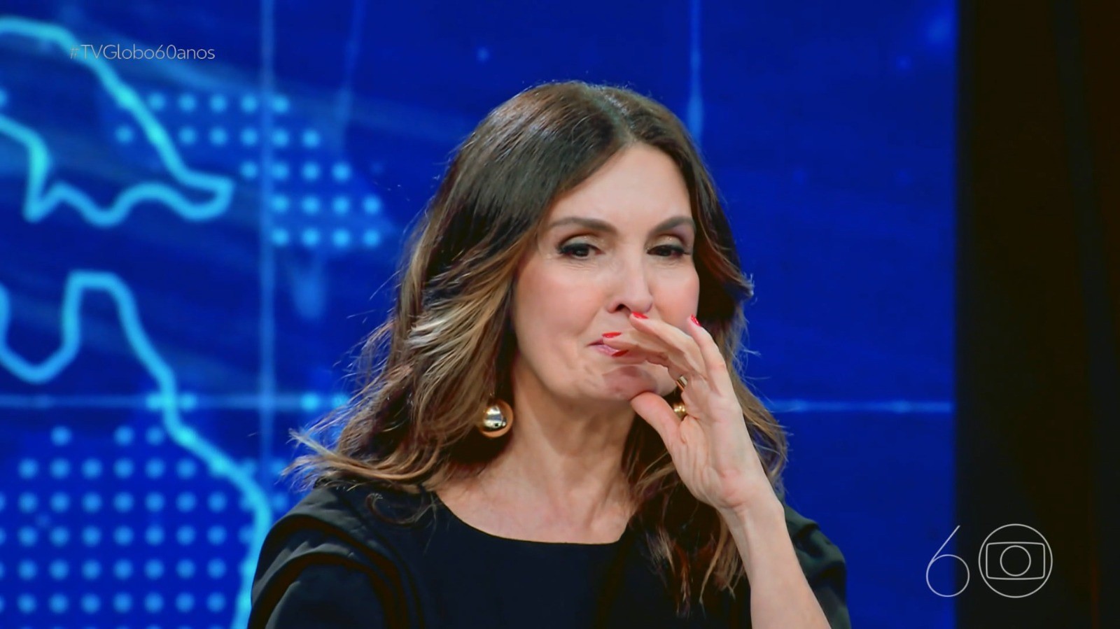 Fátima Bernardes chora com surpresa de Marcos Mion no Caldeirão