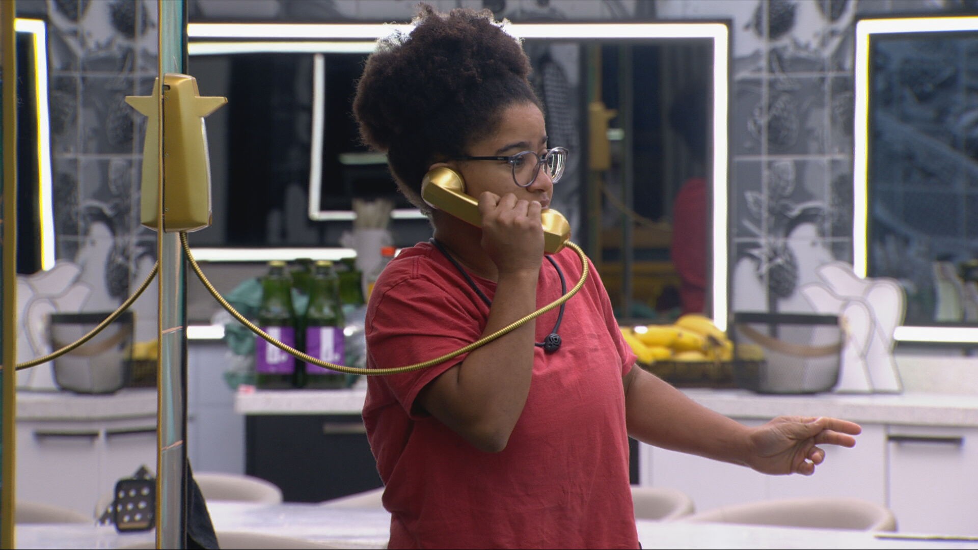 Quem atendeu ao Big Fone do BBB 26? Milena recebe mensagem sobre missão importante no jogo