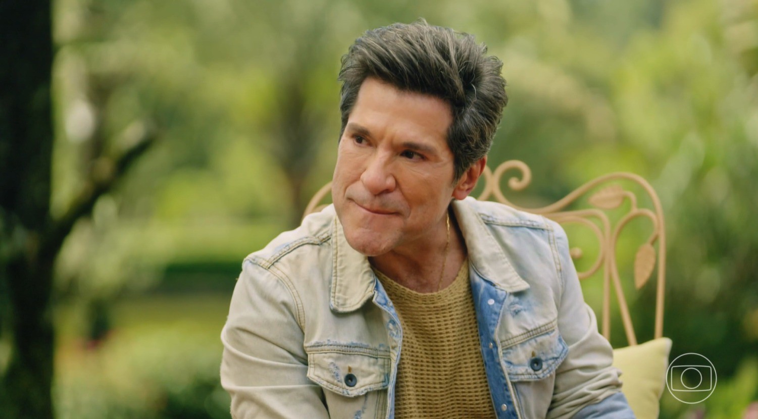 Daniel se emociona ao rever momento com Moacyr Franco: 'Passa um filme na cabeça'