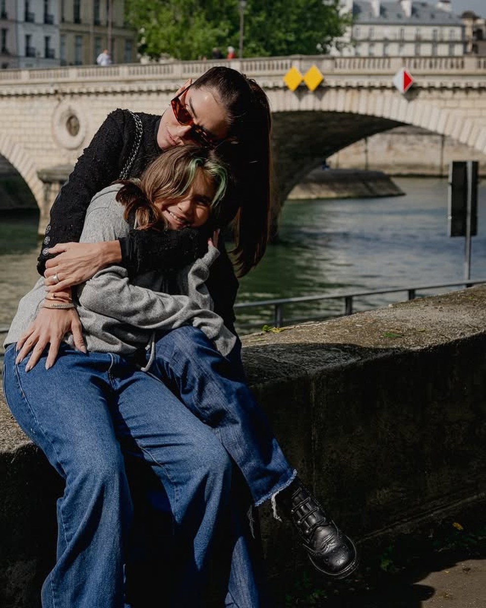 Deborah Secco e Maria Flor — Foto: Reprodução/Instagram