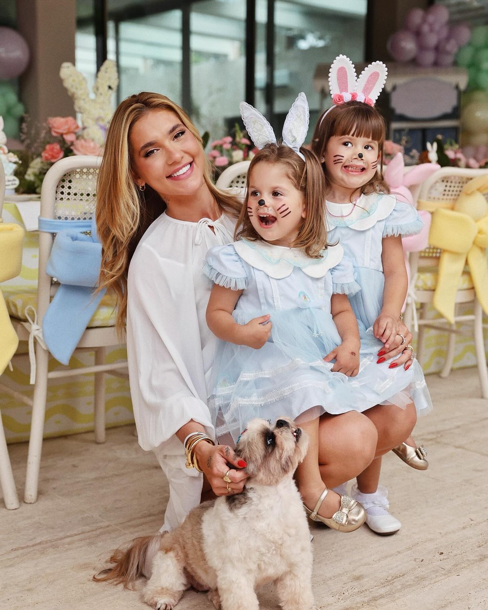 Virginia Fonseca faz superlanche de Páscoa em sua mansão com direito a mimos  personalizados | Famosos | gshow