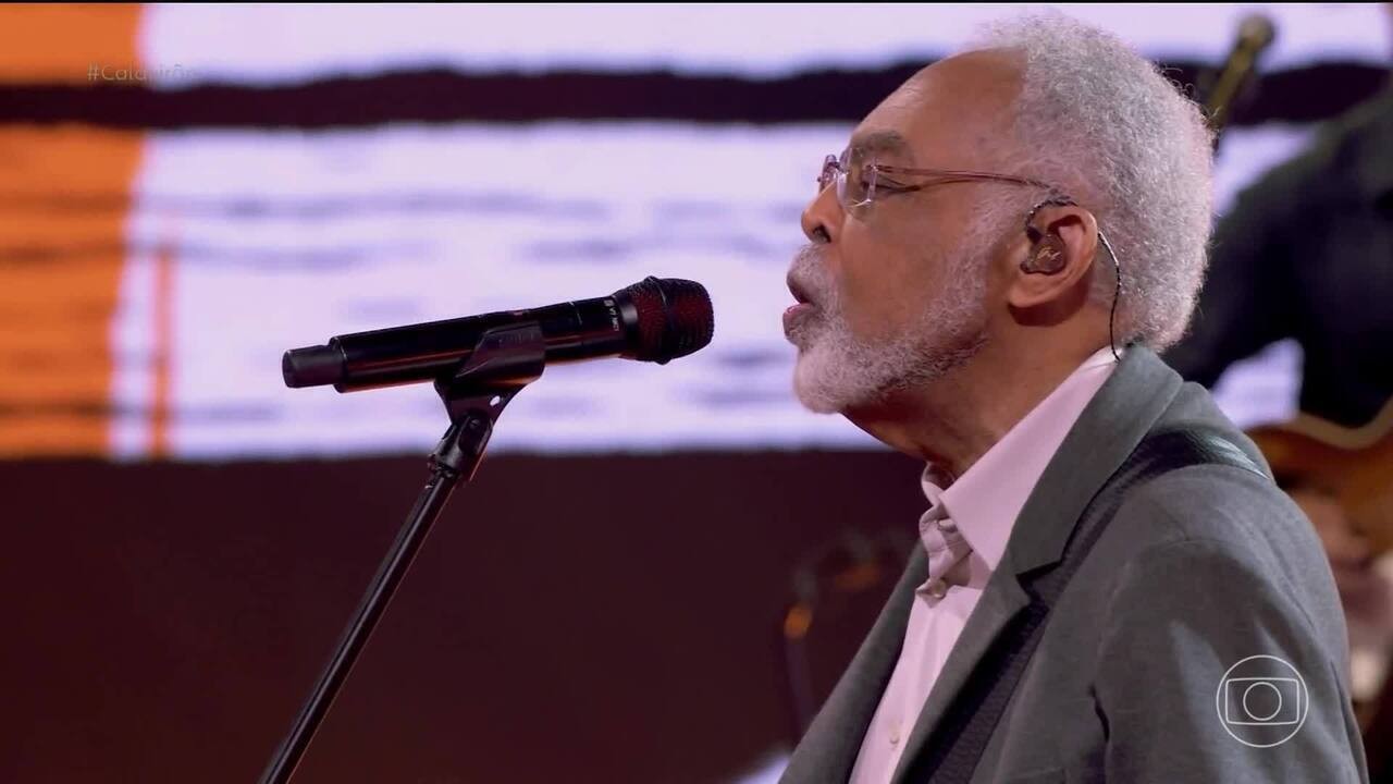 Preta Gil faz participação surpresa em homenagem do Gilberto Gil e entrega como pai lida com mensagens