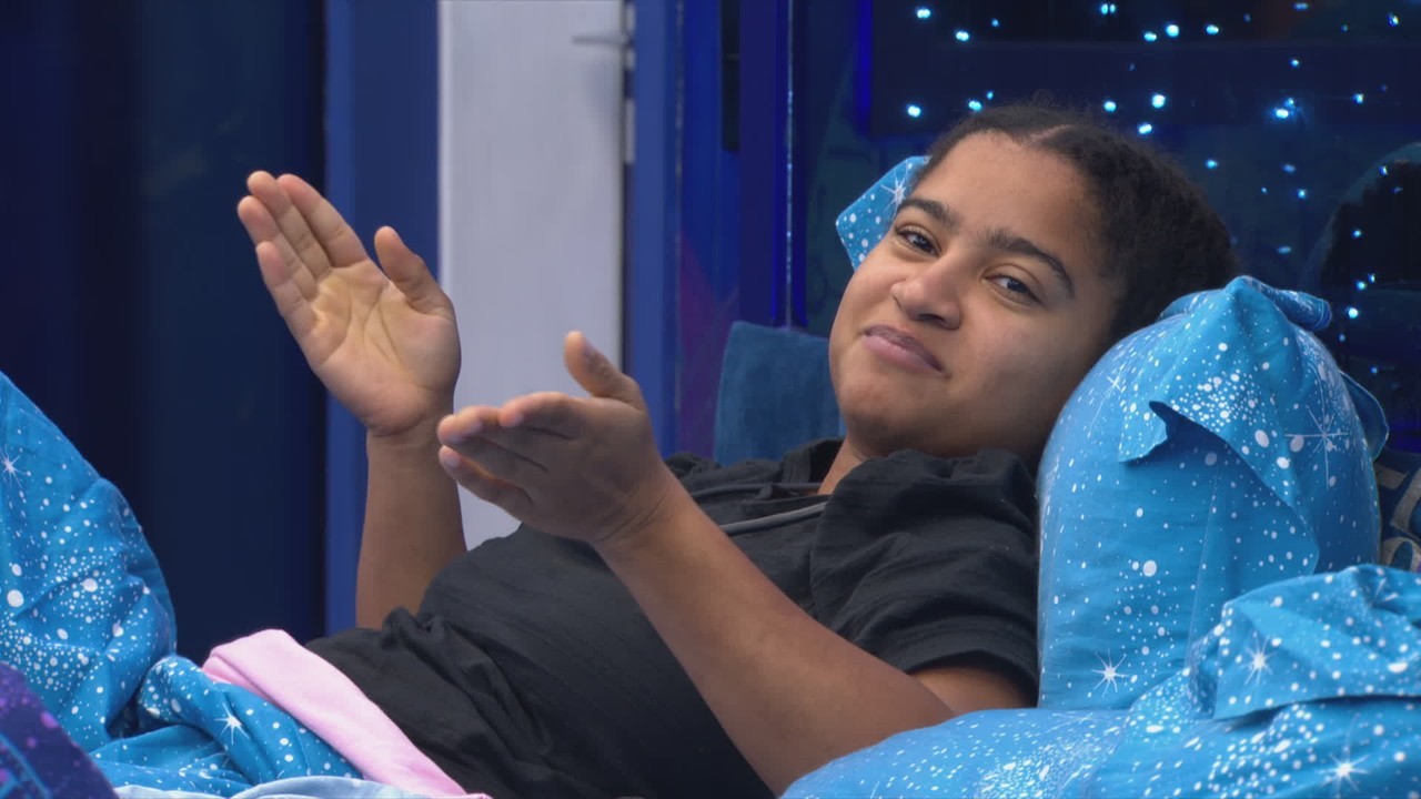 Milena e Chaiany trocam farpas no BBB 26, e sister dispara: 'Assim que as máscaras caem'