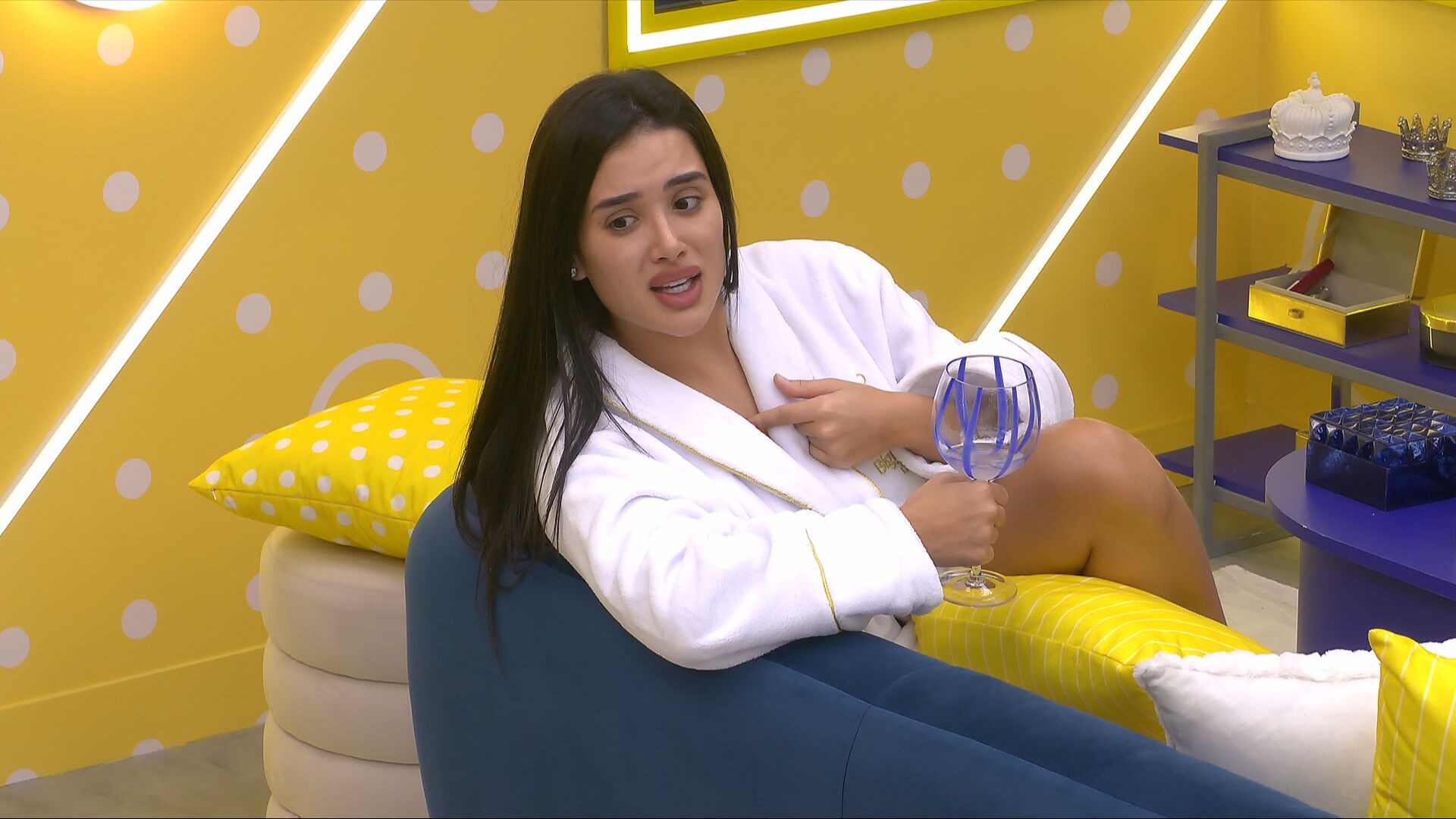 Jordana analisa mudança de discurso de Ana Paula Renault e repercute treta: 'Não tinha a plateia'