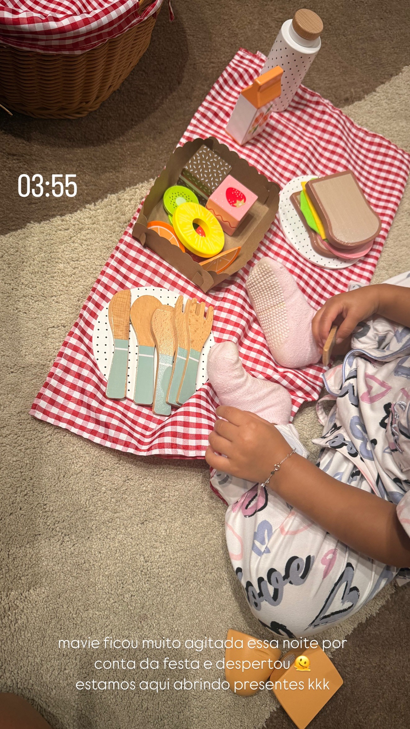 Após festão de 2 anos, Bruna Biancardi mostra Mavie acordada às 4h da manhã: 'Ficou muito agitada'