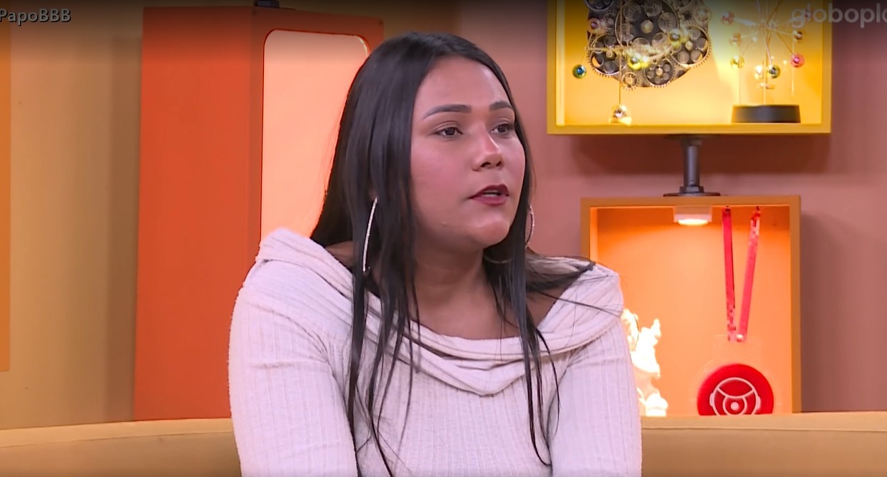 Veja reação de Chaiany ao assistir VAR de treta na Casa de Vidro com Jordana