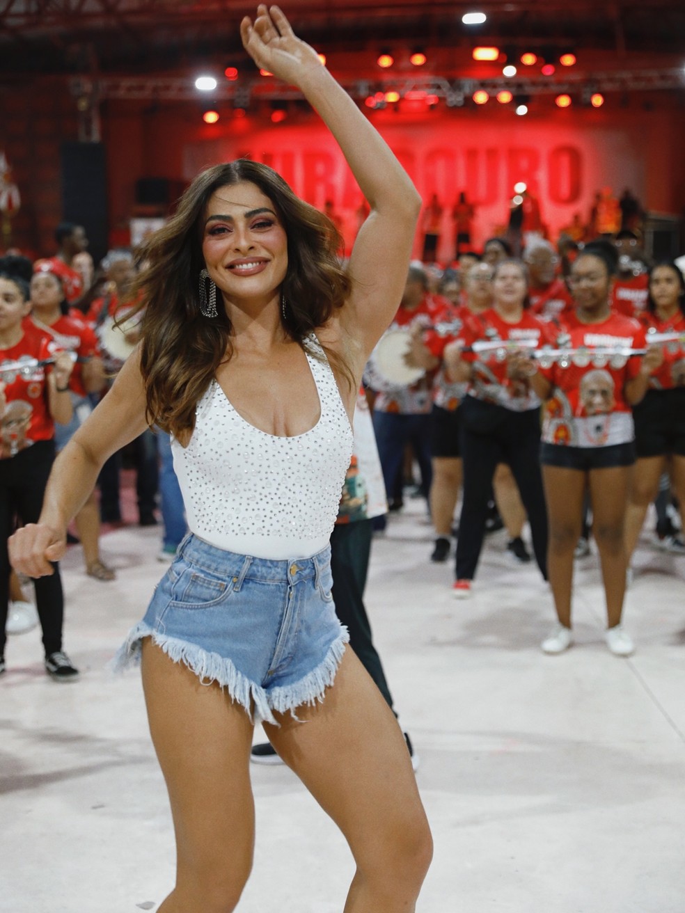 Juliana Paes &eacute; Rainha de Bateria da Viradouro &mdash; Foto: Instagram/Iude