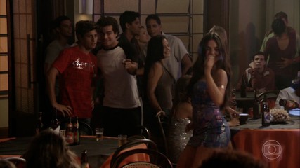 Vídeos do capítulo de 'Avenida Brasil - Vale a Pena Ver de Novo - 2026' de quinta-feira, 16 de abril de 2026