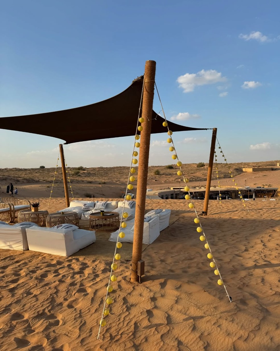 Bruna Bianca no deserto — Foto: Reprodução do Instagram