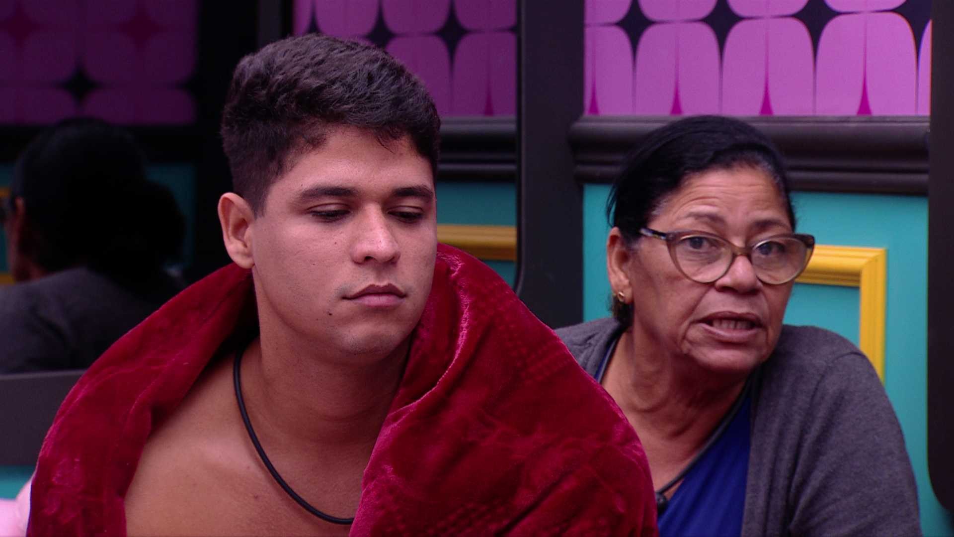 Delma avisa que não vai excluir Renata no BBB 25: 'Nosso embate é só para votar'