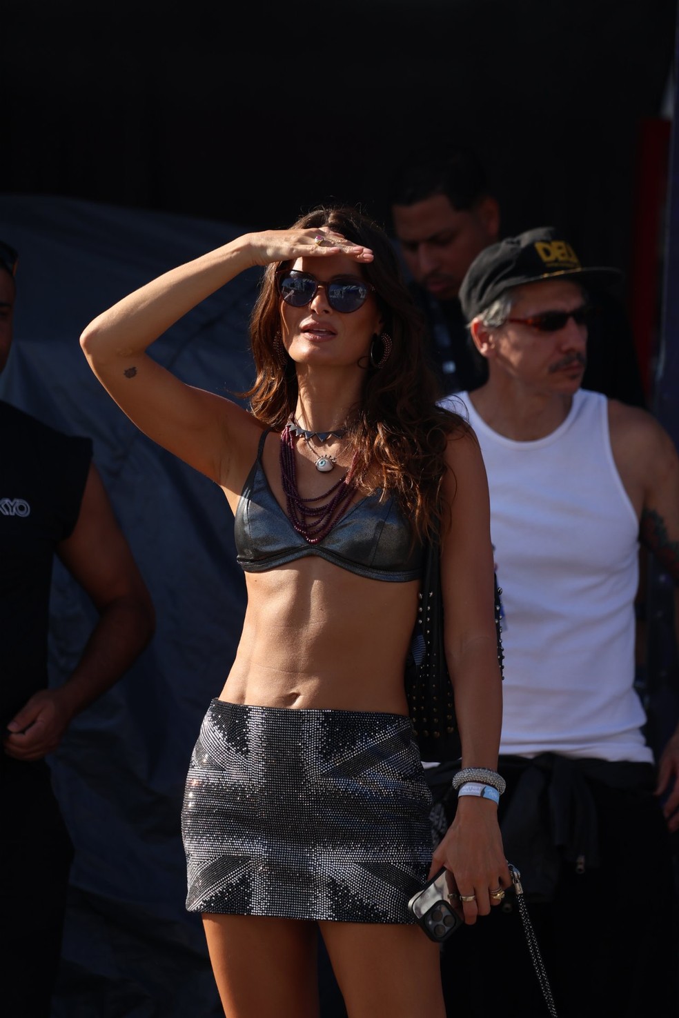 Isabeli Fontana curte show de Di Ferreiro no palco Sunset do Rock in Rio — Foto: Daniel Pinheiro/BrazilNews