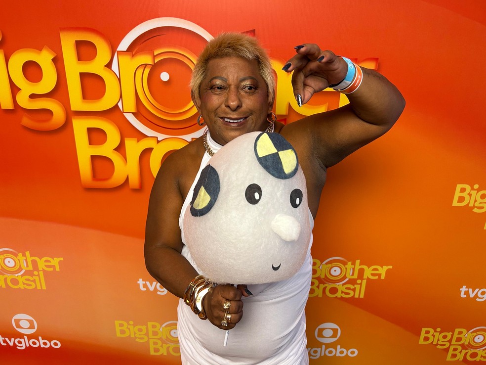 Patixa Teló visita a casa do BBB 26 — Foto: gshow/Jacyara Pianes