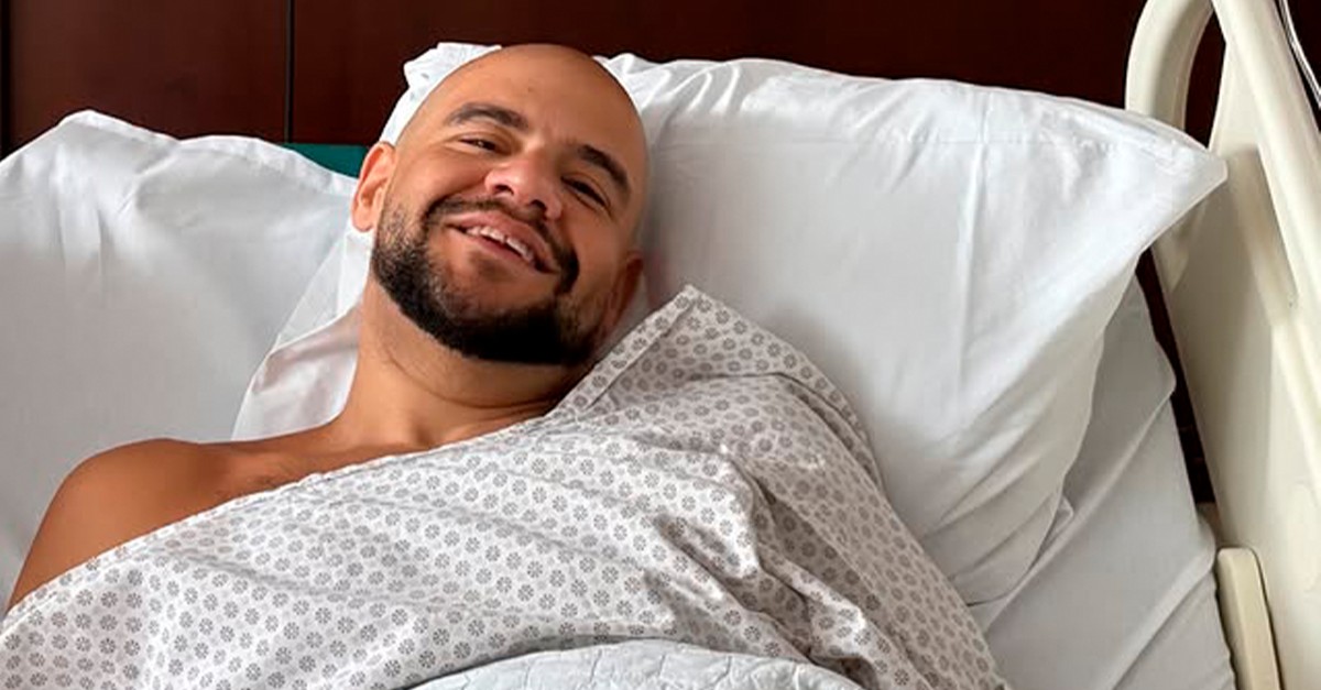 Gominho é internado com crise renal: 'Se não bastasse as pedras no meio do caminho'