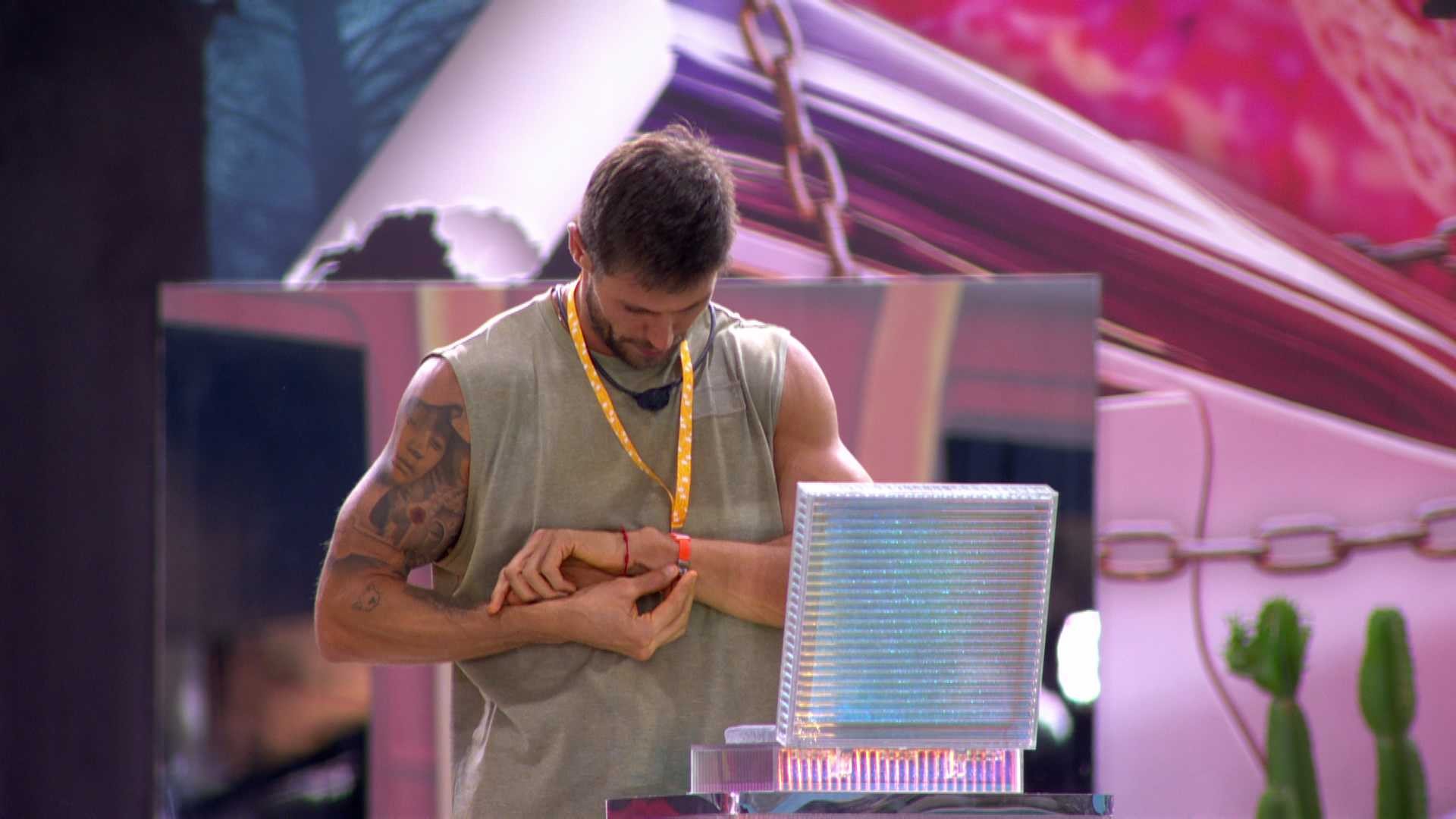 Líder Jonas Sulzbach faz divisão entre VIP e Xepa no BBB 26; saiba como ficou a casa após 5ª liderança