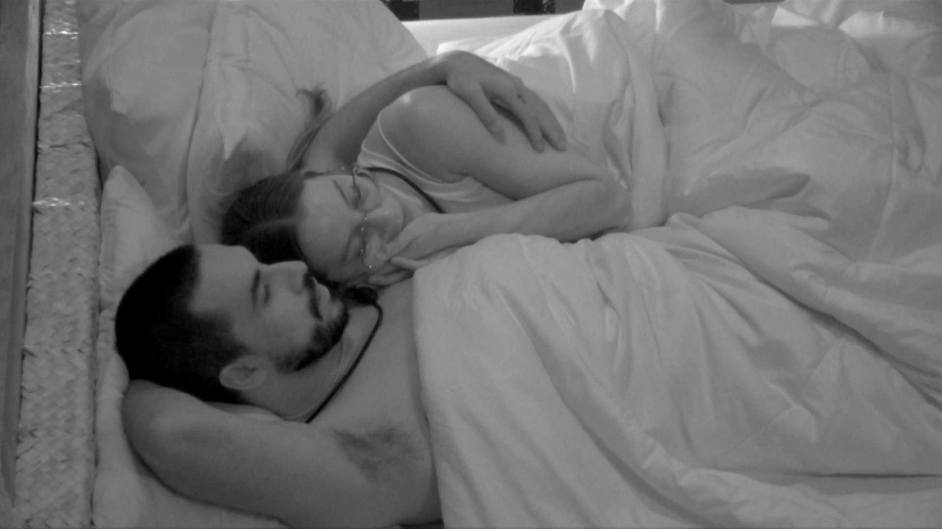 Após provocações sobre 'contatinhos', Maike brinca: 'Sou homem de casar'