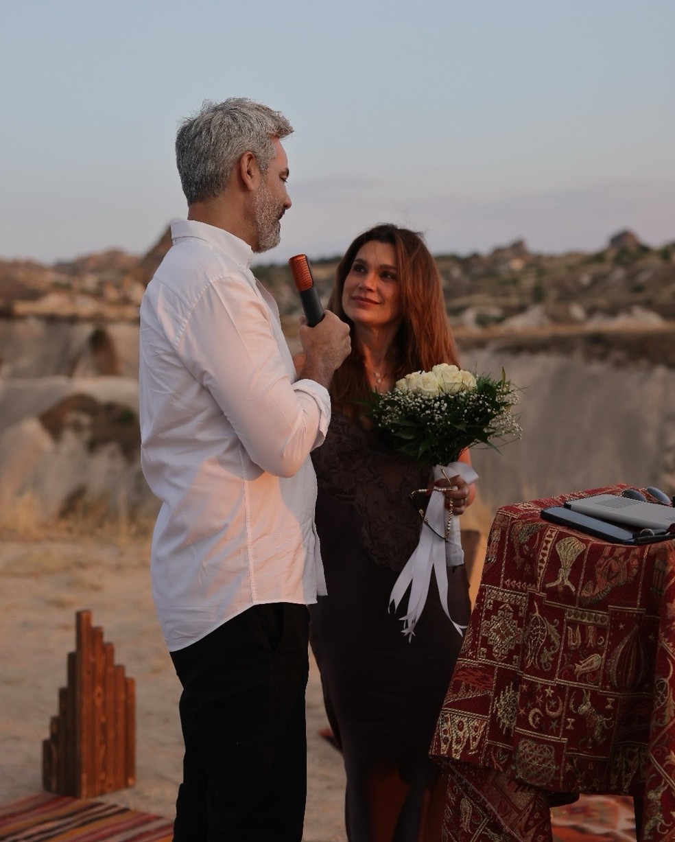 Otaviano Costa e Flavia Alessandra renovam votos de casamento — Foto: Reprodução/Instagram