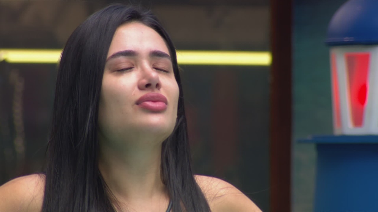 Em dia de Paredão no BBB 26, Jordana chora