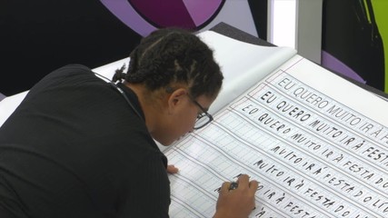 Vídeos do BBB 26: confira tudo o que rolou na madrugada de quinta-feira, 19/2