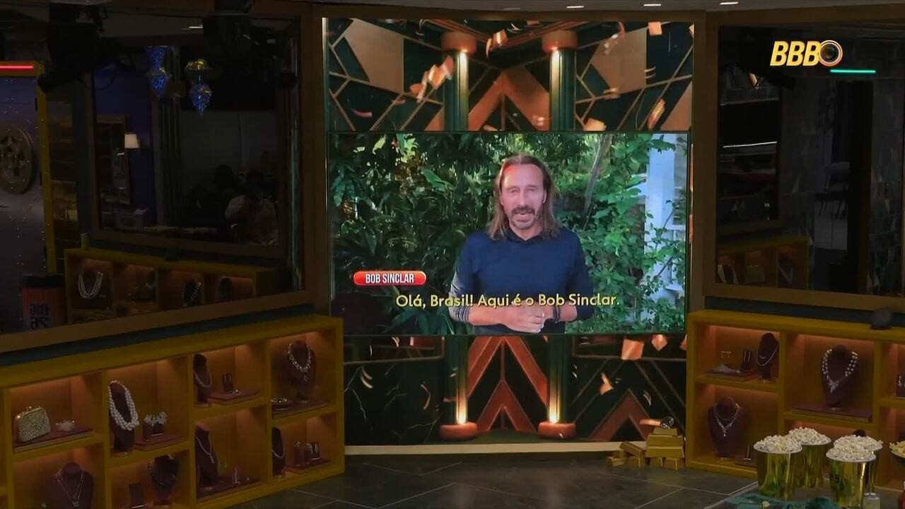 Top 5 do BBB 26 se emociona com recados de ídolos na Festa Cooler do Pijama